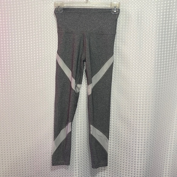 🙌🏼WOOHOO SOLD🙌🏼AERIE ‘Chill, Play, Move’ Gray Leggings W/White Mesh  Size XS - Picture 3 of 6